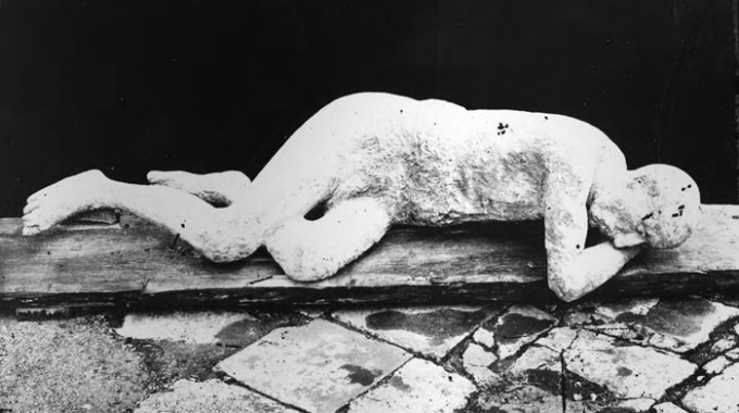 Les moulages de Pompéi en exposition dans l’Amphithéâtre des fouilles